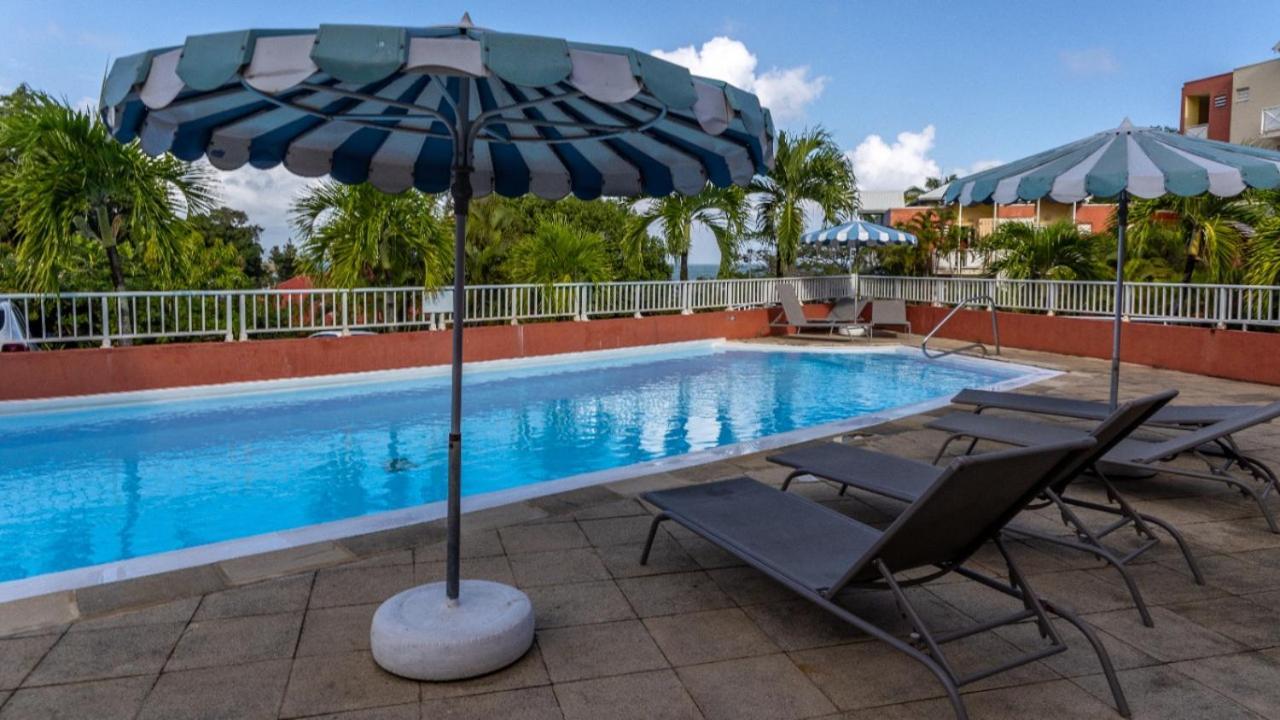 Studio dans Résidence avec piscine, vue mer Trinite  Exterior foto