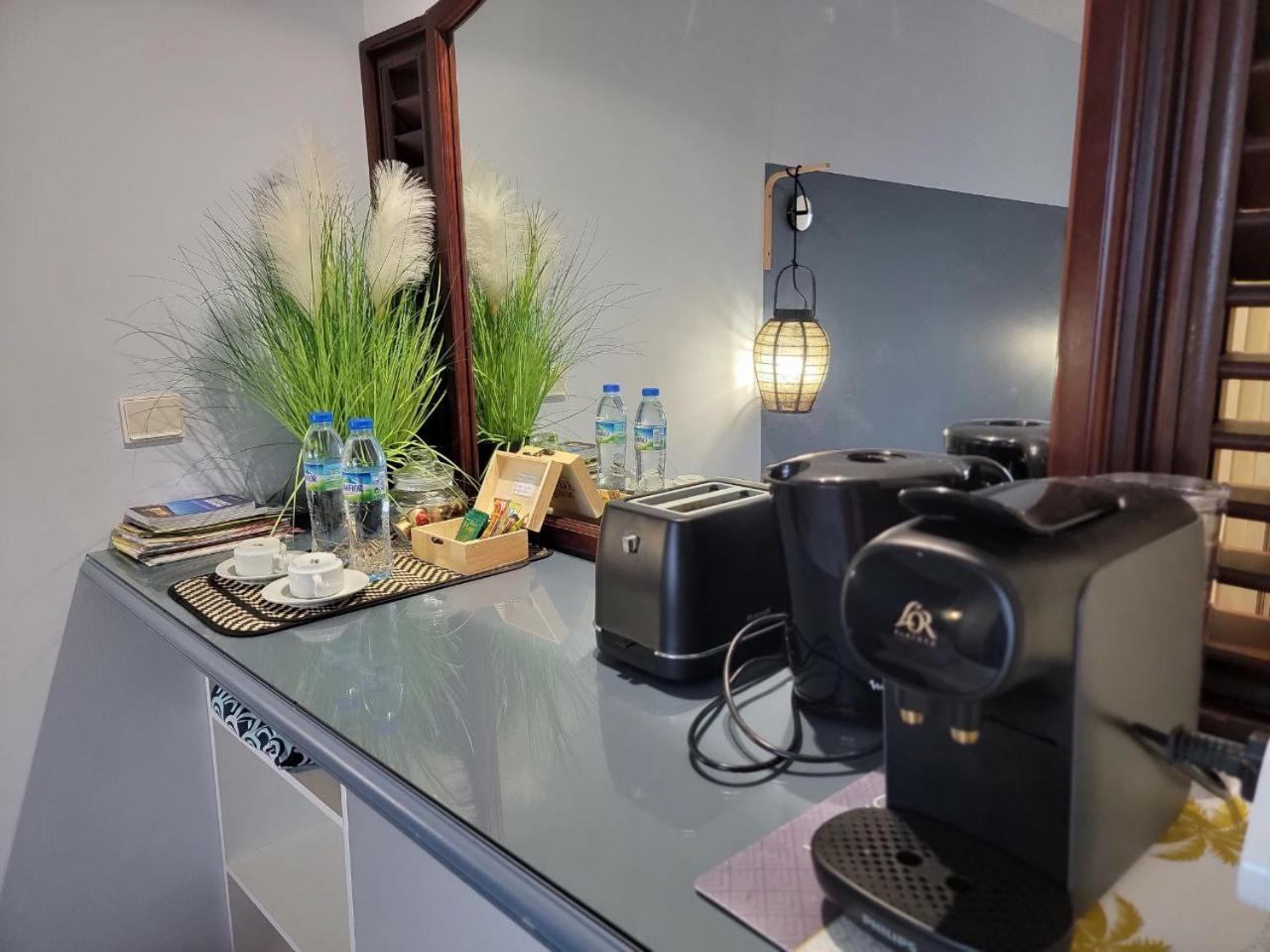 Studio dans Résidence avec piscine, vue mer Trinite  Exterior foto